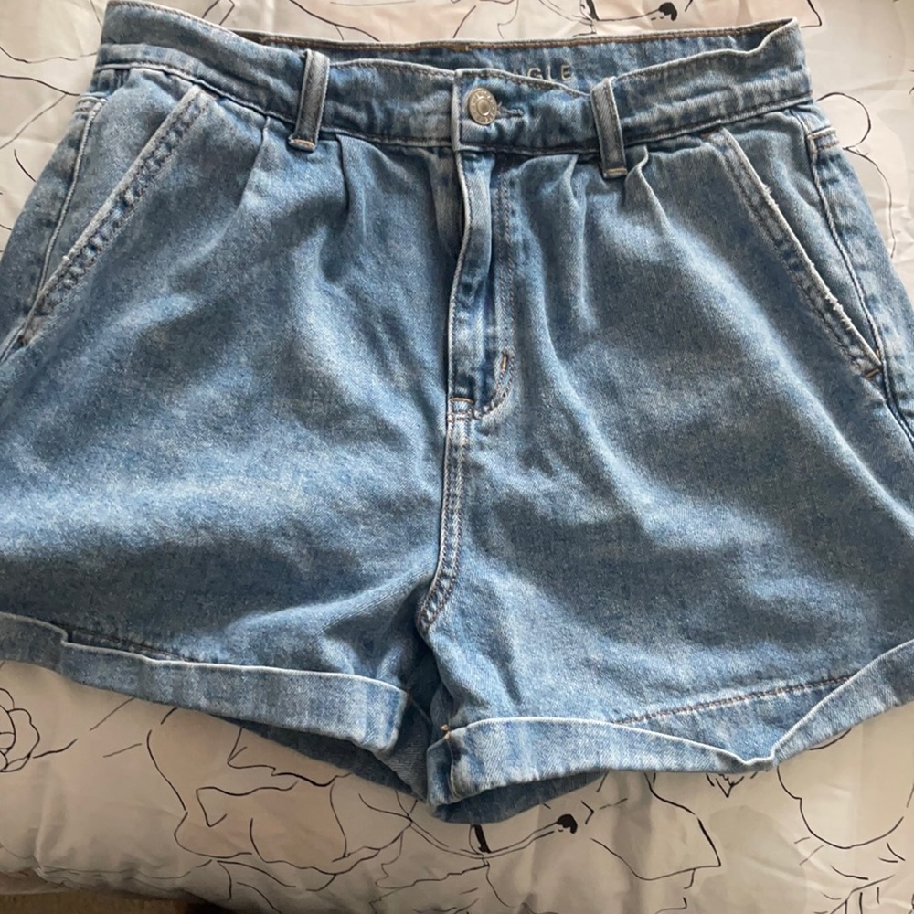 Vintage high wasted shorts